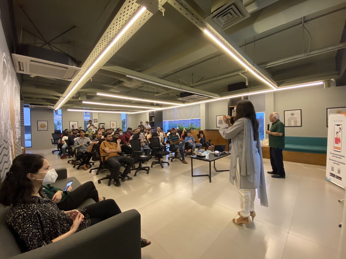Daftarkhwan's tweet photo. The key focus for @connect_hear is to facilitate the #deaf community with #virtualinterpretors through an #app that allows the #deaf community to #communicate effectively at #banks, #hospitals or at #work.

#morethanjustanoffice #supercommunity #signwithus #daftarkhwan https://t.co/xuX9MPeAg7
