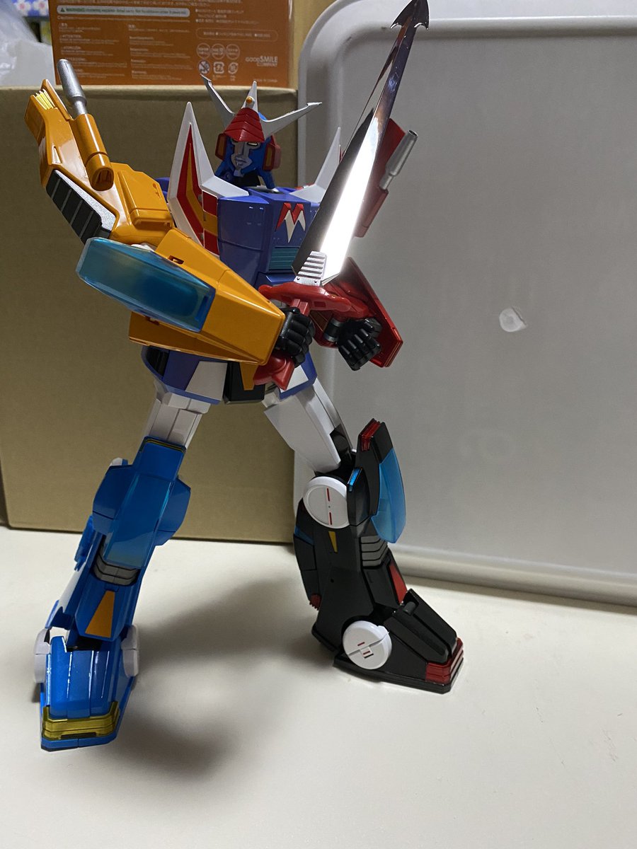ninzin08005462's tweet photo. J9って知ってるかい?昔、太陽系で粋に暴れまわっていたって言うぜ……今も世ん中荒れ放題、ボヤボヤしてると後ろからバッサリだ!どっちもどっちも…どっちもどっちも!!
#銀河烈風バクシンガー #烈 #LETSU
#フィギュア https://t.co/cOhC3P7hIZ