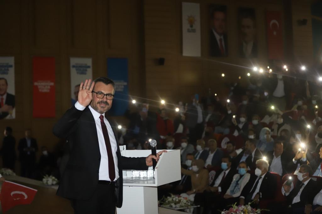 harunozer_'s tweet photo. Cumhurbaşkanımız Recep Tayyip Erdoğan liderliğinde sizlerle bu kutlu davada yol yürüdüğüm için Rabbime şükrediyorum.

AK Parti Esenyurt ailemize katılımlarından dolayı teşekkür ediyorum.

@samilayrim
@osmannnurika
@mahmutgurcan 
@ismet_ozturk
@a_bayram 
@baharcvs https://t.co/1GbCGUZdT2
