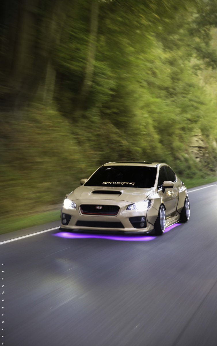 tacoboutpics's tweet image. time to start the weekend