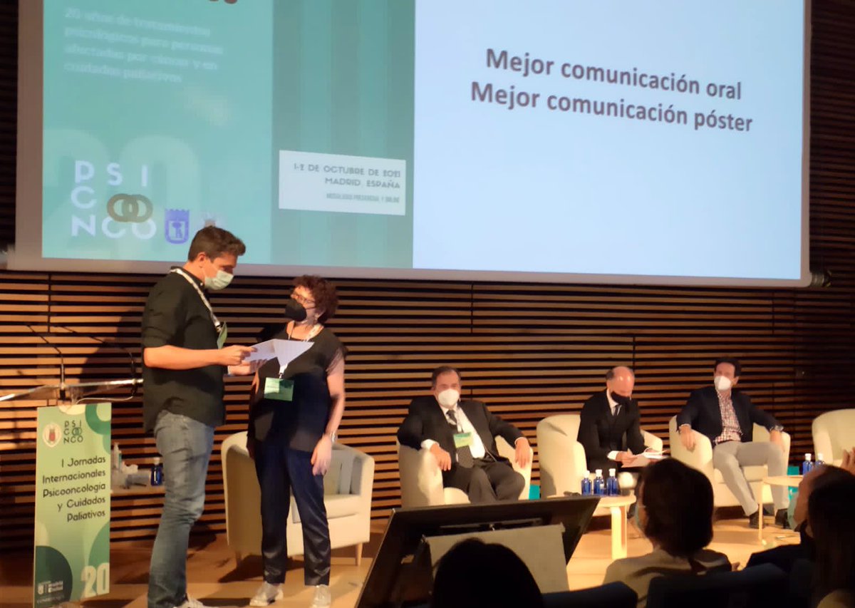 Daniel Toro-Pérez (@psicopedpal) on Twitter photo Premiada nuestra comunicación oral en <a href="/iPsicooncologia/">I Jornadas Int. Psicooncología y CP</a>! Motivación para seguir adelante con la tesis sobre “Evaluación del Sufrimiento en Niños y Adolescentes con necesidades Paliativas”.Compartido con <a href="/ECamprodon/">Ester Camprodon</a> <a href="/JTlimonero/">JTLimonero</a> y <a href="/sergipedpal/">Sergi Navarro</a> y el equipo #C2P2 del <a href="/SJDbarcelona_es/">Hospital Sant Joan de Déu Barcelona ES</a> Premiada nuestra comunicación oral en <a href="/iPsicooncologia/">I Jornadas Int. Psicooncología y CP</a>! Motivación para seguir adelante con la tesis sobre “Evaluación del Sufrimiento en Niños y Adolescentes con necesidades Paliativas”.Compartido con <a href="/ECamprodon/">Ester Camprodon</a> <a href="/JTlimonero/">JTLimonero</a> y <a href="/sergipedpal/">Sergi Navarro</a> y el equipo #C2P2 del <a href="/SJDbarcelona_es/">Hospital Sant Joan de Déu Barcelona ES</a>