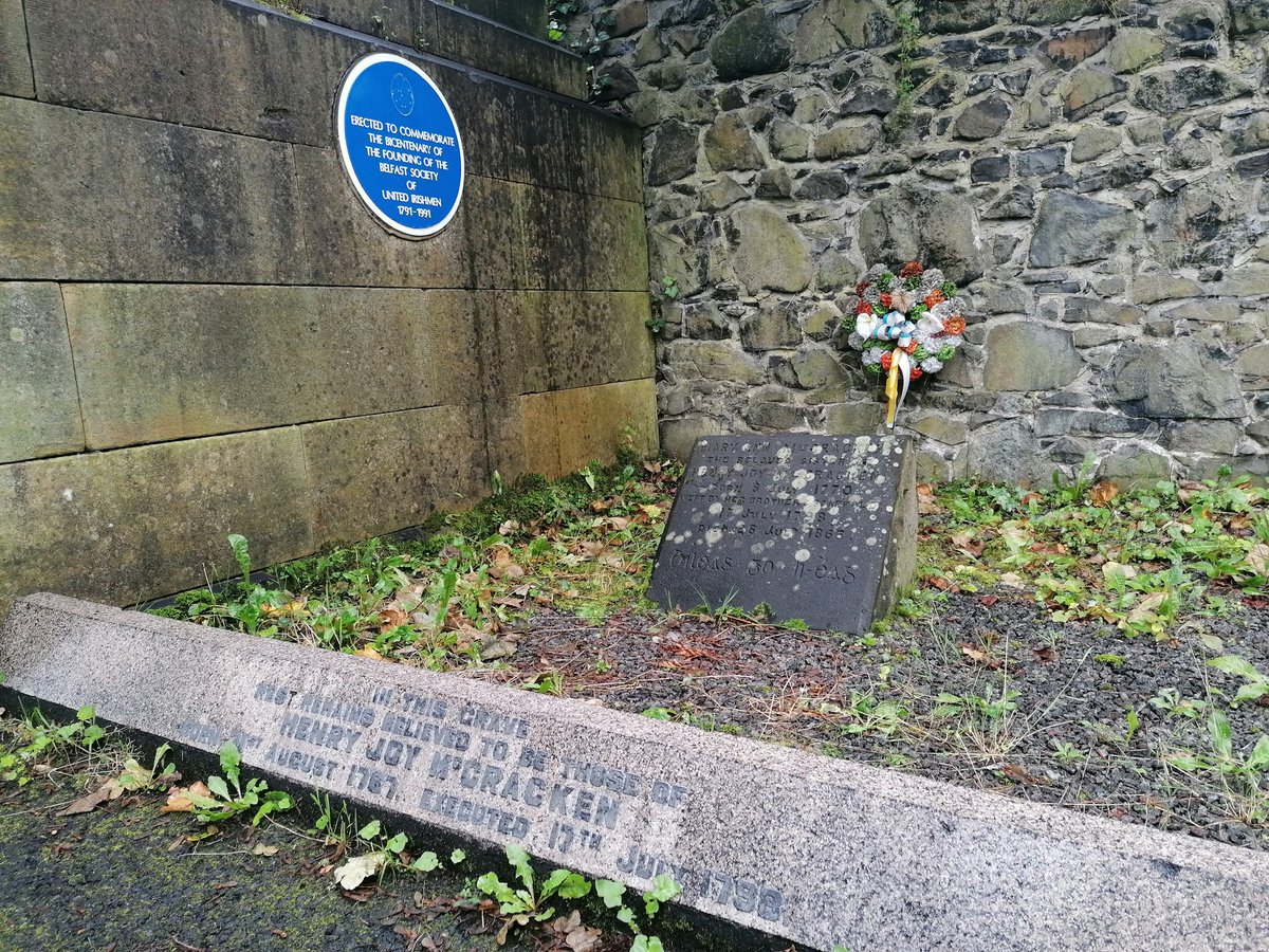 The resting place of social activist/campaigner Mary Ann McCracken & her brother Henry Joy, Clifton St, Belfast. Díleas go h-éag - 'Faithful until the end' #UnitedIrish @1798walkingtour