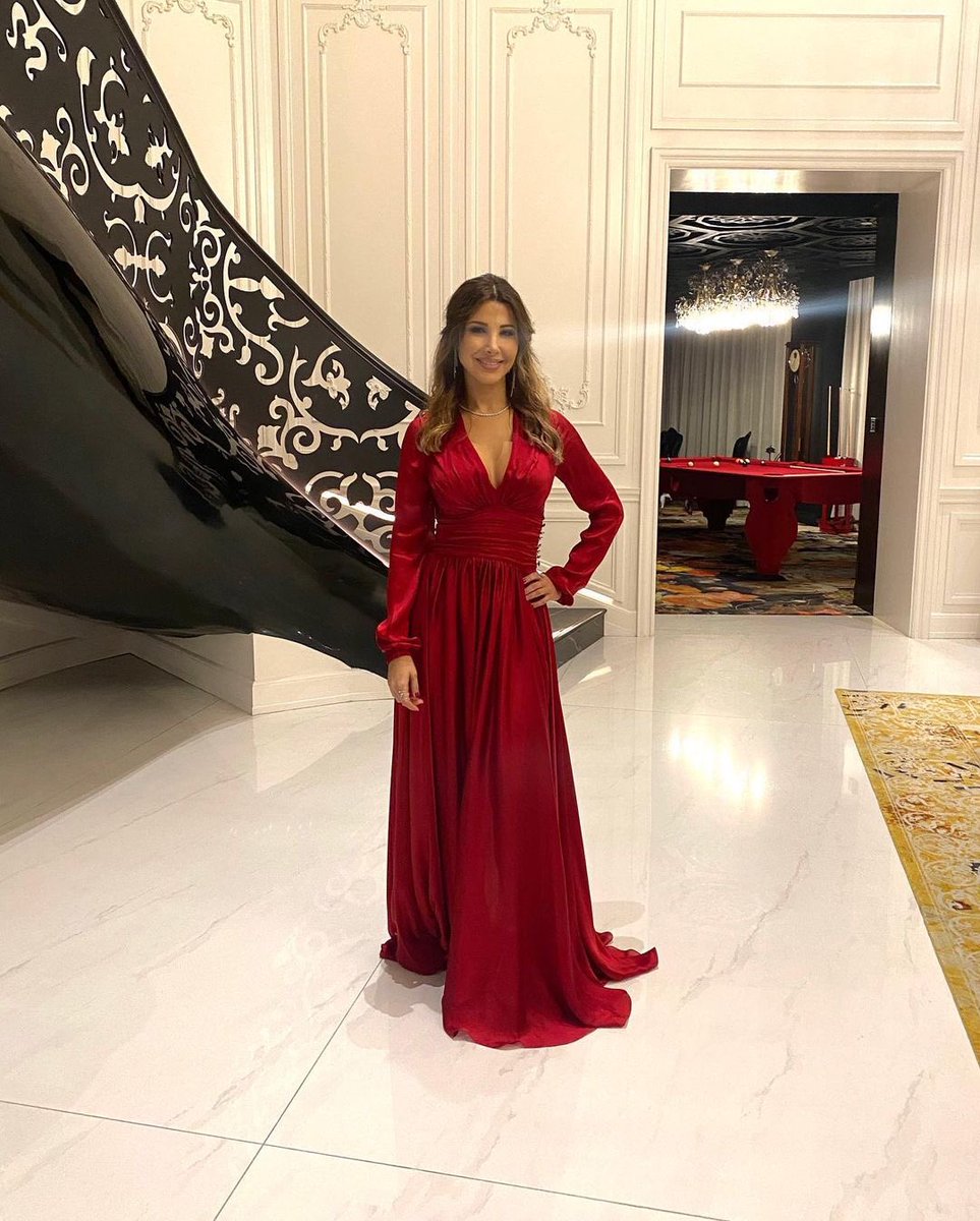 nancyajram_leb's tweet photo. #نانسي_في_قطر ❤️
#نانسي_عجرم 
@NancyAjram https://t.co/VJ5wpcQXb4
