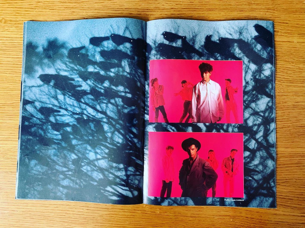 Indochineco81's tweet photo. « Au son des 7000 danses, d’une décadence » 🎶🎸🎤
PROGRAMME CONCERTS d’ @indochinetwitt TOUR 88, le deuxième programme de concerts d’Indochine 🖤🖤
#indo40 #indochinetwitt #nicolasirkis #tour88 #programme #lovelive #concerts https://t.co/jdB1VFVRl8