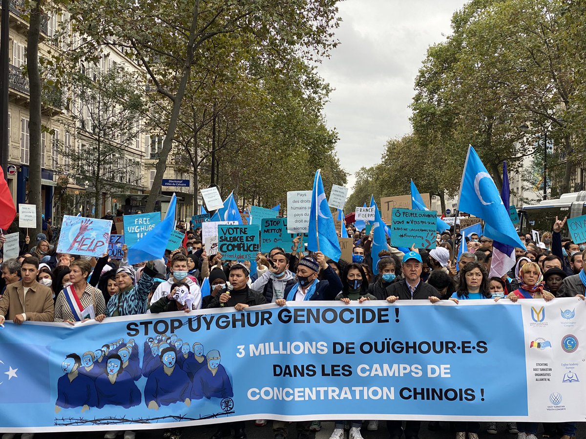 yjadot's tweet photo. Génocide en cours, sauvons les #Ouïghours
La France, l’Europe, les marques qui ferment les yeux sur ce qui se passe en Chine doivent agir au lieu d’être complices. 
#FreeUyghurs https://t.co/pj1oMKxvZ1