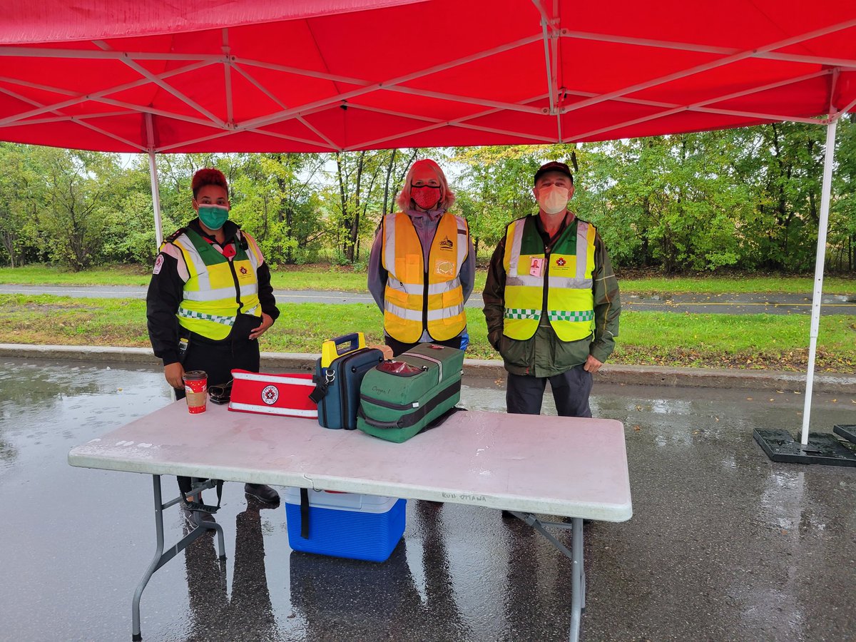 Run Ottawa (@runottawa) on Twitter photo Amazing course support from <a href="/SJA_Ottawa/">St. John Ambulance | Ottawa</a> 👏🏻
#RunOttawa #RunToEmpower Amazing course support from <a href="/SJA_Ottawa/">St. John Ambulance | Ottawa</a> 👏🏻
#RunOttawa #RunToEmpower