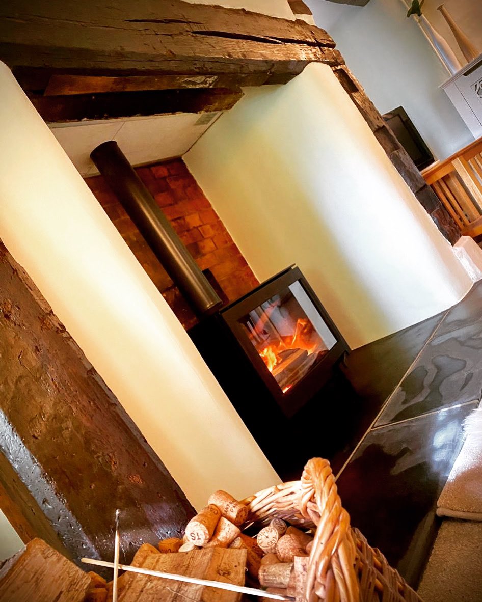 We love the end result of this project!

This knock out, which uncovered an inglenook fireplace, at a property in Culm Davy, in glorious Mid Devon near the Blackdown Hills, where we fitted a Contura i5 stove with its signature panoramic door in this lovely finished fireplace.
