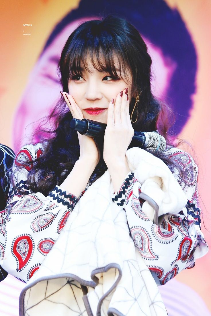 “Raine excited banget buat Guest Star kita hari ini. Ga perlu berlama-lama langsung kita sambut aja ya. BTSWAN!”

(<a href="/BTSWANOFC/">BTSWAN</a>)
#WithMilkyWay