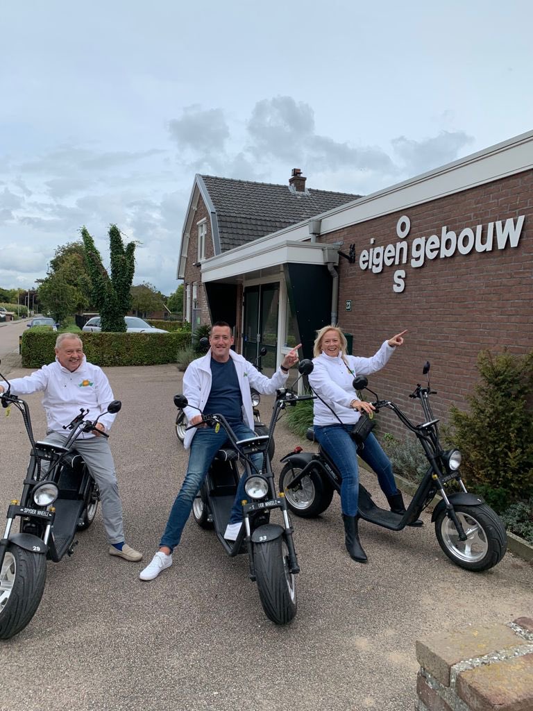 Vandaag weer een rondje door de kernen van #Westbetuwe #Buurmalsen #Geldermalsen #Tricht #Deil #Meteren | Mooie kilometers, leuke stops, en goede gesprekken met inwoners en koffie bij #spardehaas