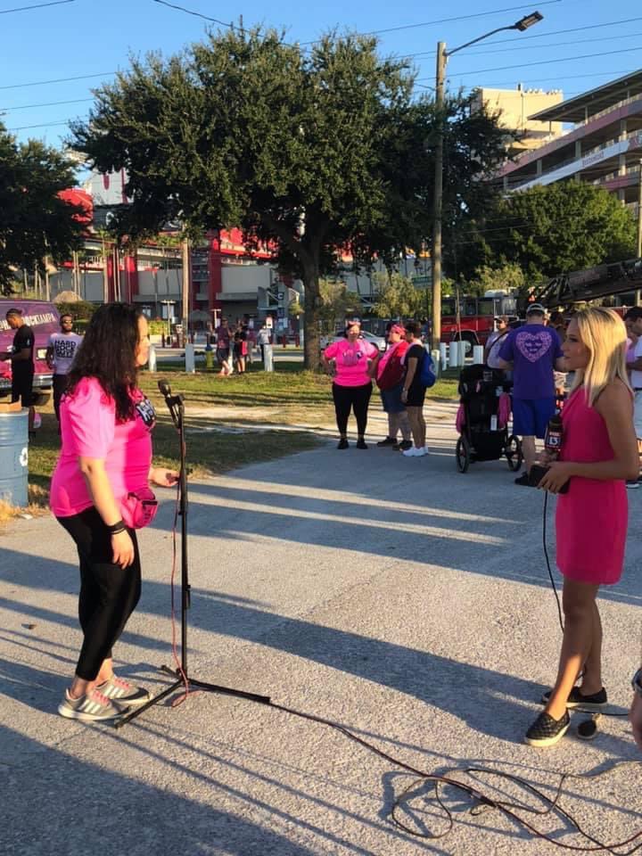 Up bright and early for <a href="/TampaStrides/">Tampa Strides</a> ! 🎀👏 <a href="/elizabethfrytv/">Elizabeth Fry</a> spoke with leaders and supporters of #MakingStrides about how these events help raise awareness and research funding for #breastcancer <a href="/FOX13News/">FOX 13 Tampa Bay</a> is proud to team up with <a href="/AmericanCancer/">American Cancer Society</a> 💕

Photos: <a href="/TampaStrides/">Tampa Strides</a>