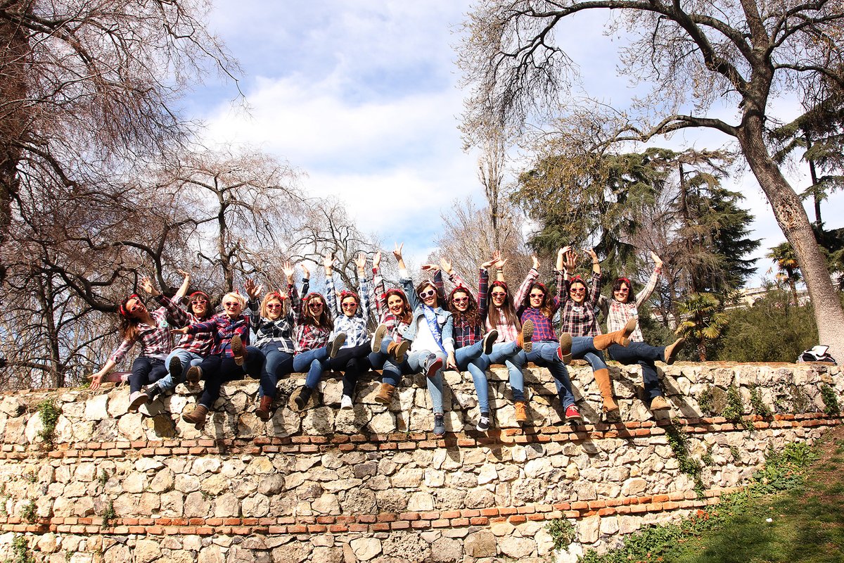 Dondykriga's tweet photo. MINI SESIONES DE FOTOS en el parque del Retiro, con la llegada del buen tiempo otoñal.. desde 60€. INFO (+34)652.905.792 #minisesiones #sesiondefotos #madrid #fotoreportaje #madrid #fotosotoño #minireportajes #parqueretiro #retiromadrid #parquedelretiro https://t.co/2KdNIkuKYu