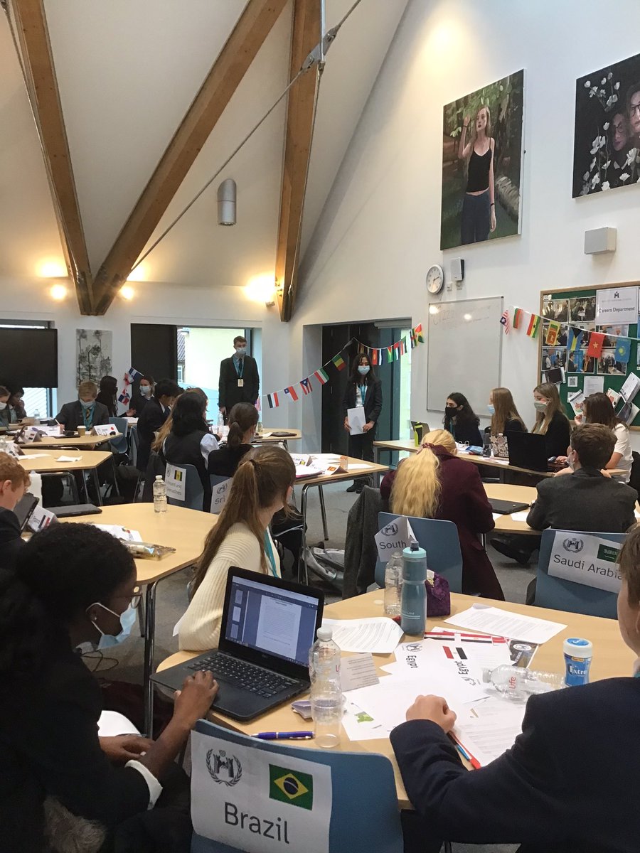lehmun's tweet photo. The delegate of Germany is causing quite a stir in The Social, Humanitarian and Cultural Committee! @LEHSchool #ReiMUN25 https://t.co/E4ywT8ThbF