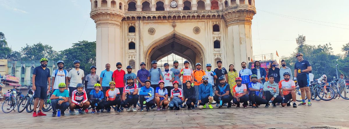 THANK YOU MEETUP 🇮🇳 #Charminar 

Thank you all our #ReliefRidersHyderabad who have joined at #Charminar 🚵‍♂️🚵‍♀️🇮🇳

#ReliefRiders #thanksmeetup #CovidHelp #COVID19 #CyclistHyderabad @HiHyderabad @KTRTRS @Relief_Riders