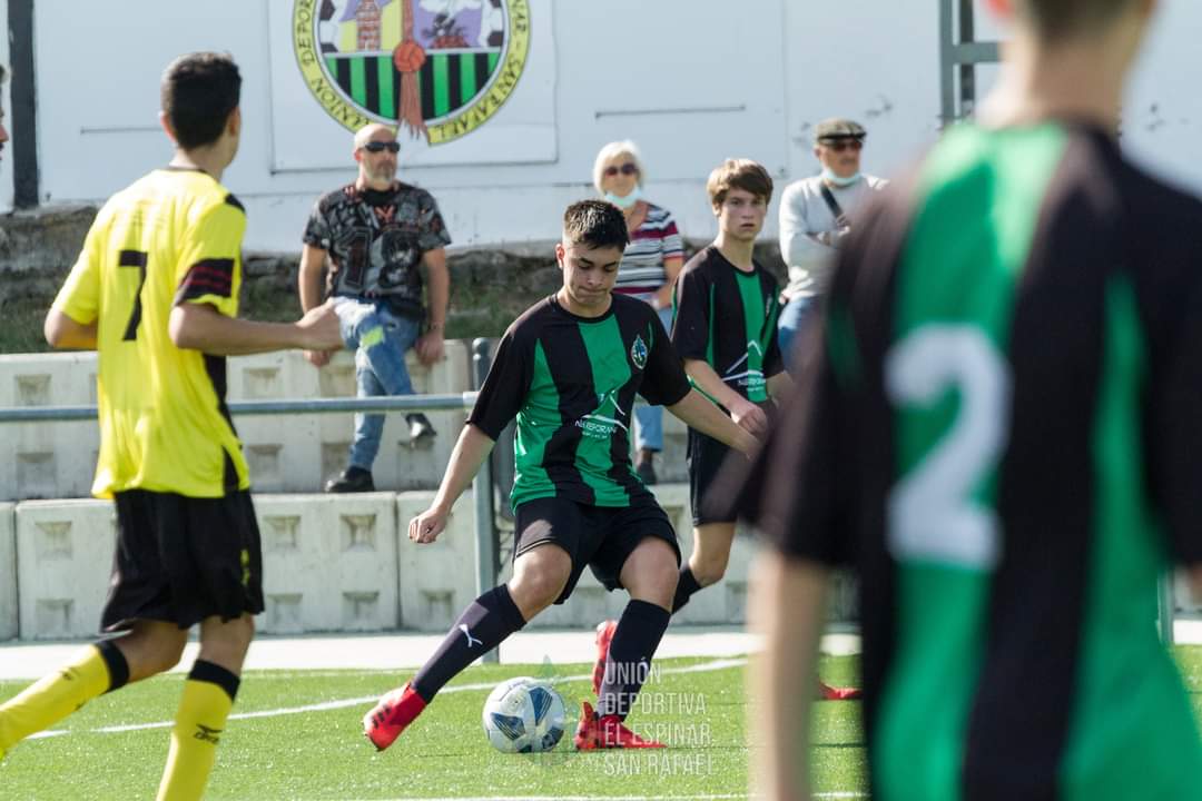 UDElEspiSanra's tweet photo. 📷 EQUIPO JUVENIL | JORNADA 1 ⚽
#vamosunión #123unión #somoslaunión #familiaverdinegra #fútbol #deporte #valoresdelclub #humildad #deportividad #esfuerzo #corrección #amistad #coraje #elespinar #sanrafael 
💚🖤💚🖤💚🖤💚🖤💚🖤💚 https://t.co/tjvBxPLZ8C