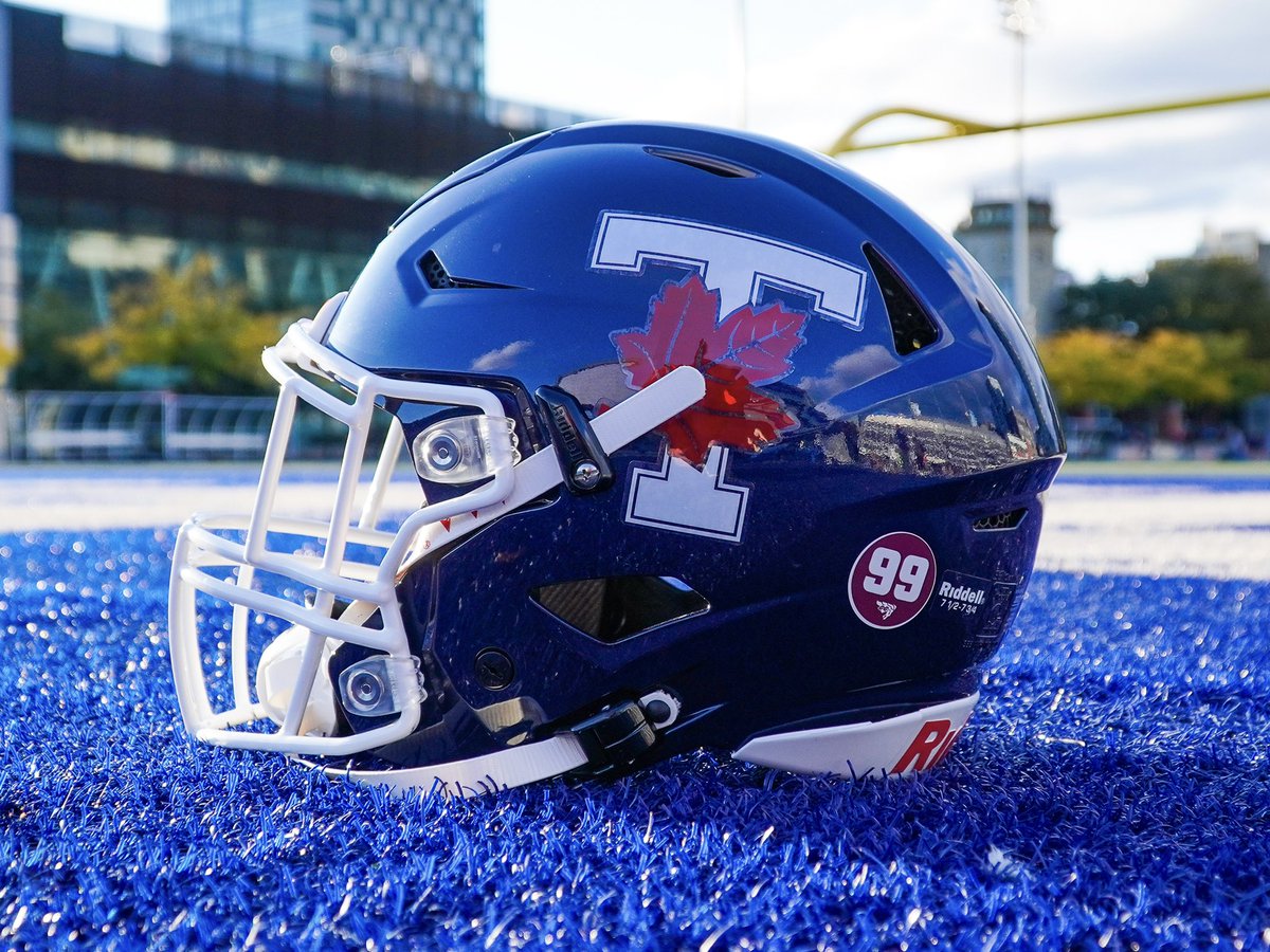 UofTBluesFB's tweet photo. We all play for #99. 💙🕊

For the rest of the 2021 season, the @Varsity_Blues join the rest of OUA in honouring Francis Perron by dawning the 99.

#WeAreONE | #LLFP https://t.co/53yHZPRazq