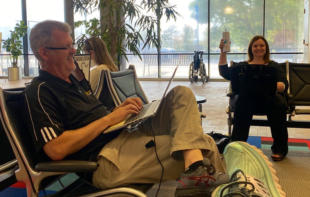 Ms. Paes tweet media