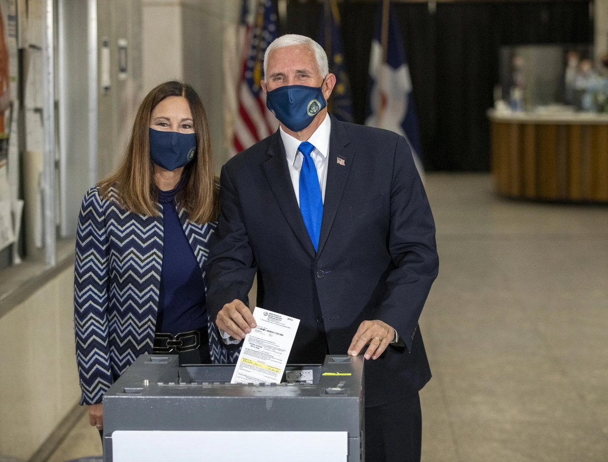 NateRomney's tweet photo. Polls across the country will be open for the next 3 hours and change. Please exercise your right to vote! Whether you vote Democrat or Republican, your vote is your voice, so use it. https://t.co/rGtSkeAzNq