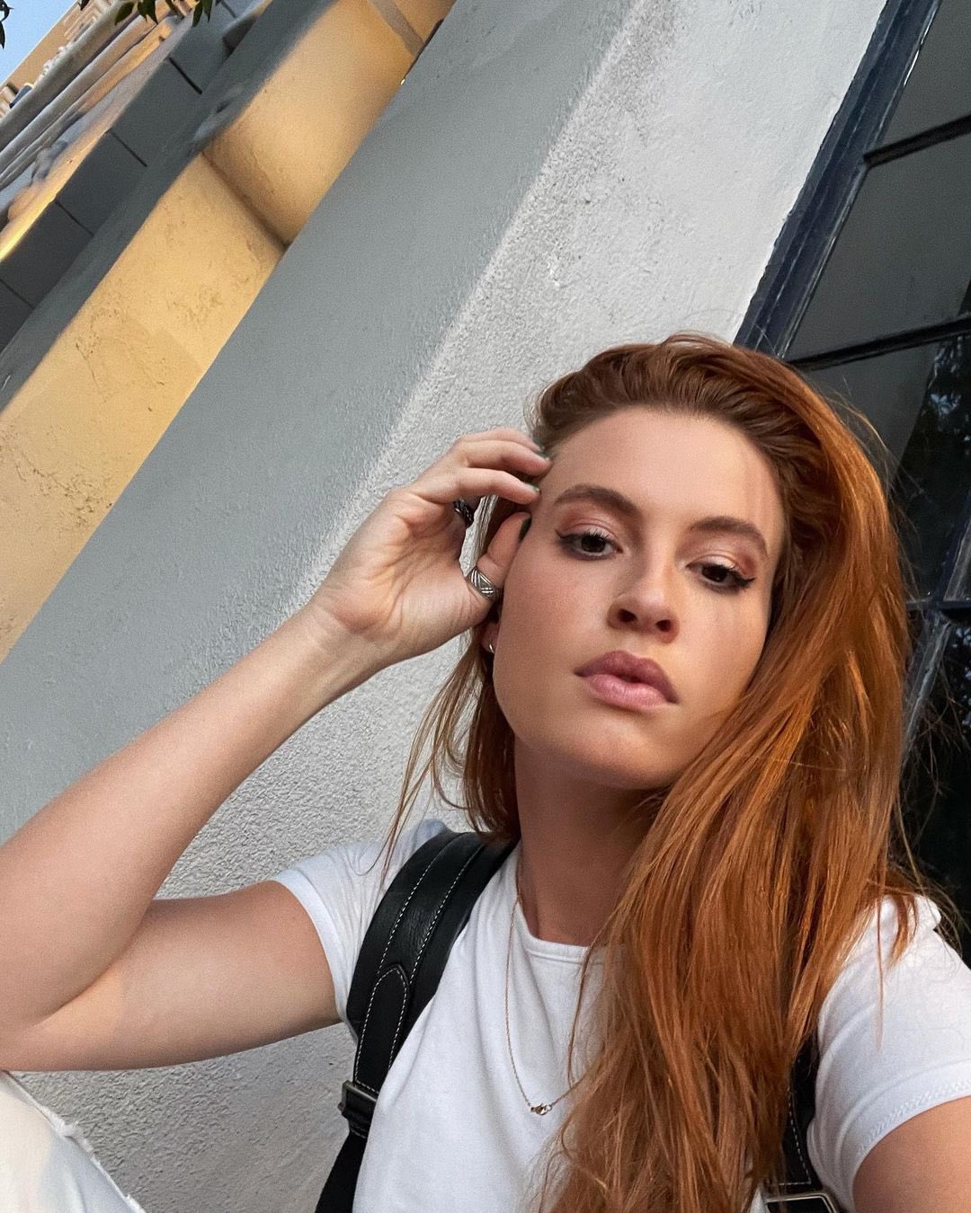 FLETCHER on Twitter "💭 girls girls girls…