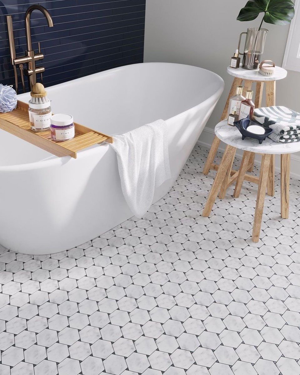TheTileClub's tweet photo. We've found the perfect combo of classic design with a contemporary twist! This Bianco Carrara hexagon tile has a decorative mosaic detail that manages to give a timeless design a fresh feel!

Add Tile Club's Victoria White Carrara Hexagon Marble Tile anywhere that your home coul https://t.co/SiICXQ1vEx