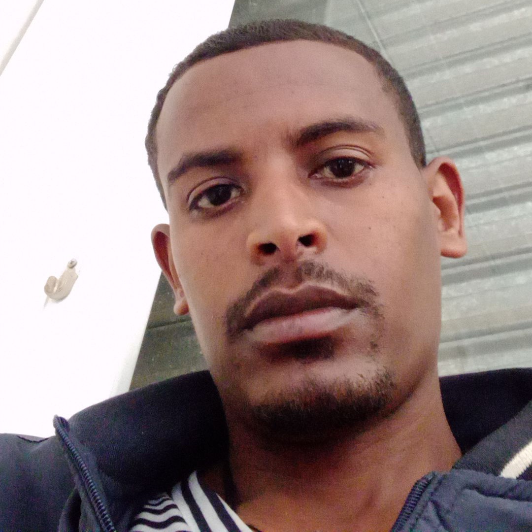 LikuAwoke's tweet image. #NewProfilePic