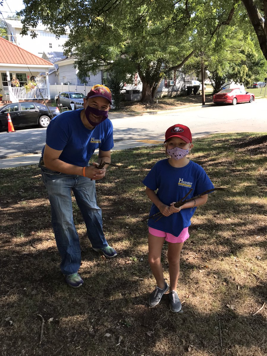HunterPrincipal's tweet photo. We appreciate all the families who came out today to beautify our campus! @hunter_pta @CentralWCPSS @WCPSS πππ https://t.co/dqnyoKNy5T