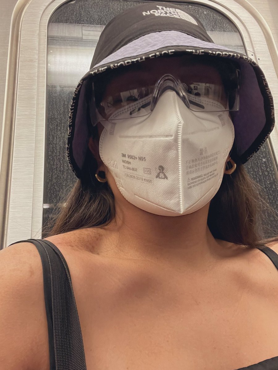 El metro life de <a href="/eemtweets/">Mariana</a> 😅