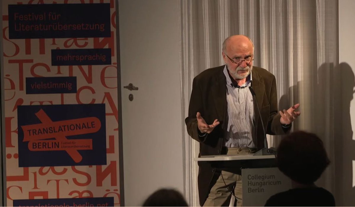 uepo_de's tweet photo. Der Schriftsteller und Dramatiker Dževad Karahasan hat heute Abend auf der #Translationale in Berlin einen fesselnden Vortrag über das lebendige, gesprochene und das geschriebene Wort gehalten und dabei einen Bogen von Platon und Dante bis heute gespannt. https://t.co/Kw6VBRhjjY