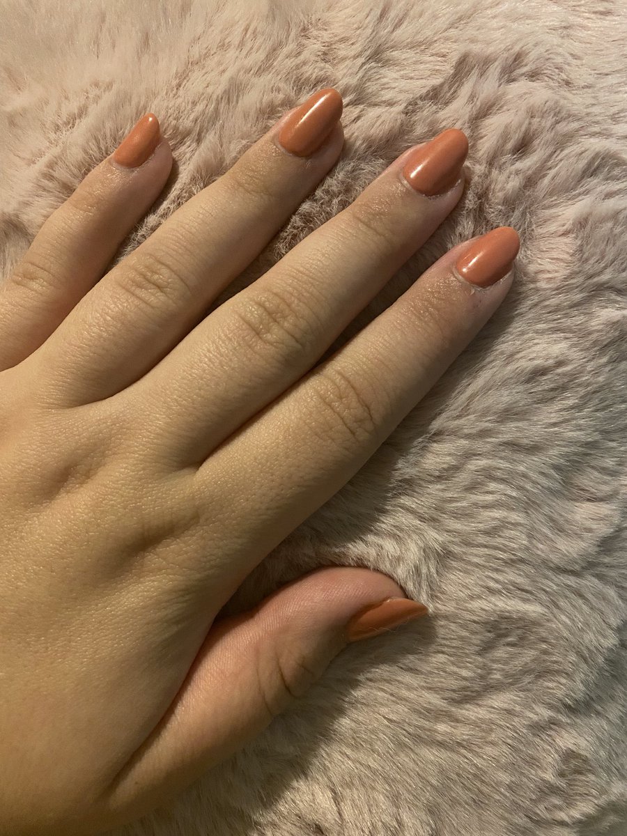 JessG_YW's tweet photo. After a stressful week new nails were in order. I absolutely love them.  Won’t be long till the Christmas ones are making there debut for the festive period 😂🎄 https://t.co/heg6gu44rZ