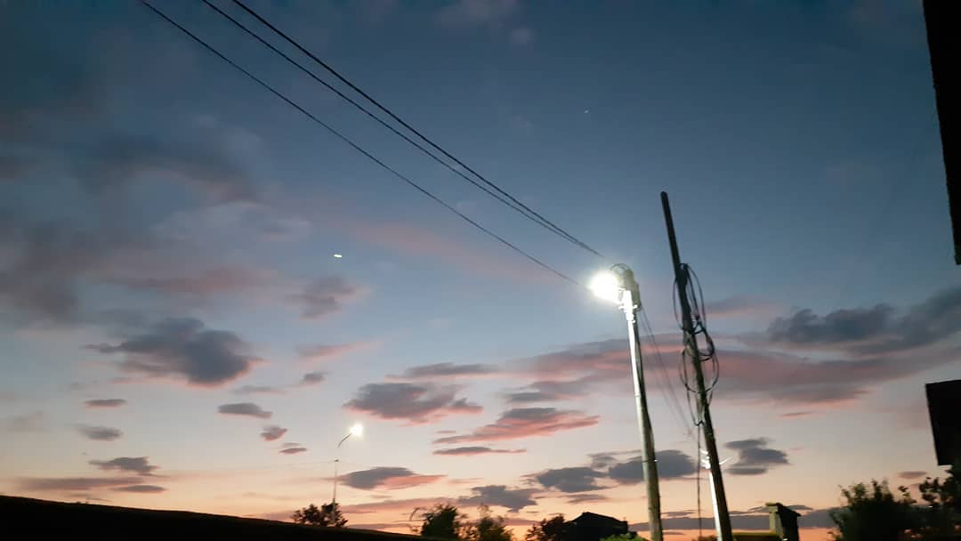 FIakecam's tweet photo. #photography #flakecam #old #house #adobe #clouds #beach #summer #hotel #restaurant #goodvibes #sky #night https://t.co/V0LXKfneS9