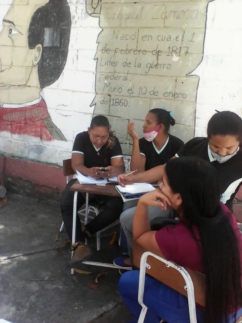 UlguZamora's tweet photo. Miranda ULGU ZAMORA.  Encuentro presencial de PNF PRIMARIA NB43. Sábado 02-Octubre-2021. https://t.co/EemC6O6yYO
