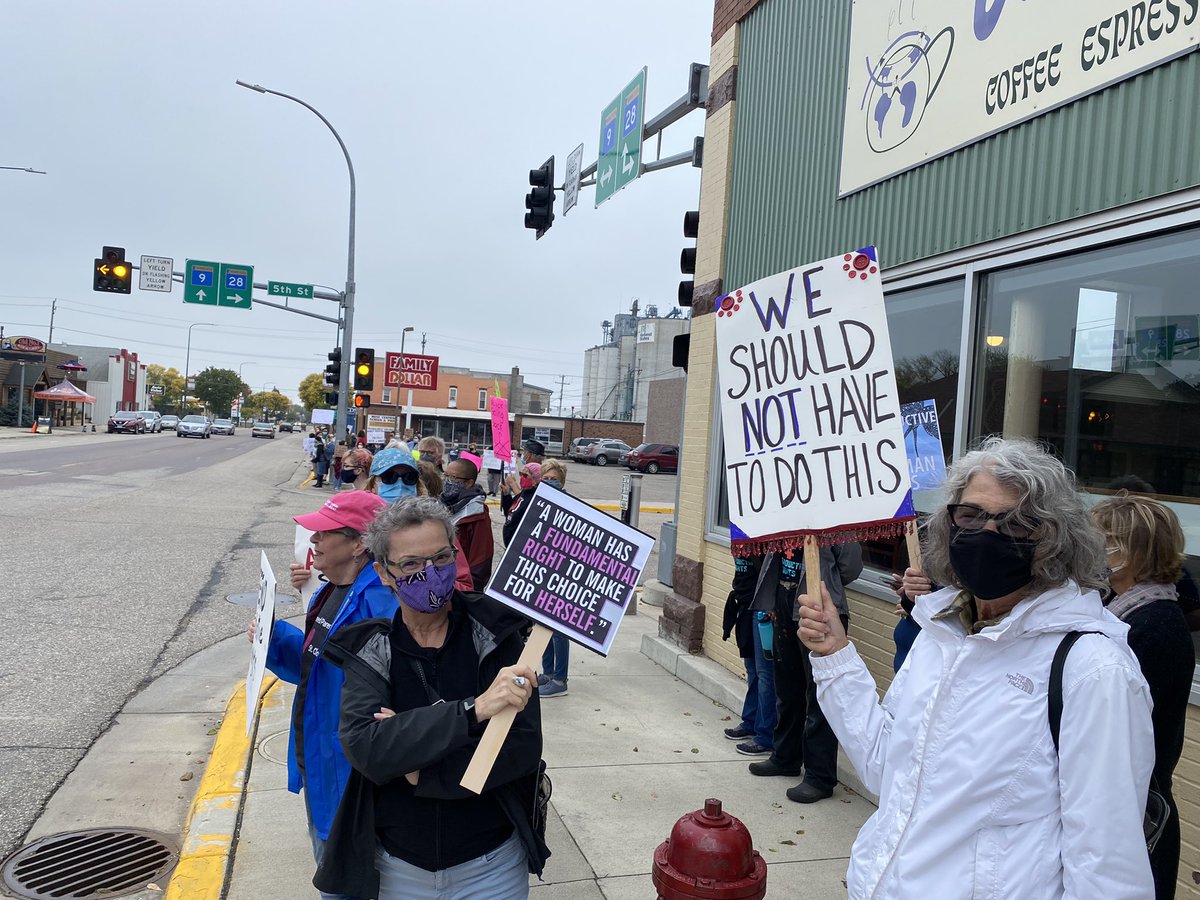 karidorry's tweet photo. Today we march, tomorrow we continue to organize to protect a womanβs right to make her own choices. #WomensMarch2021 #BansOffOurBodies #MorrisMN https://t.co/ouWcqxiTf8