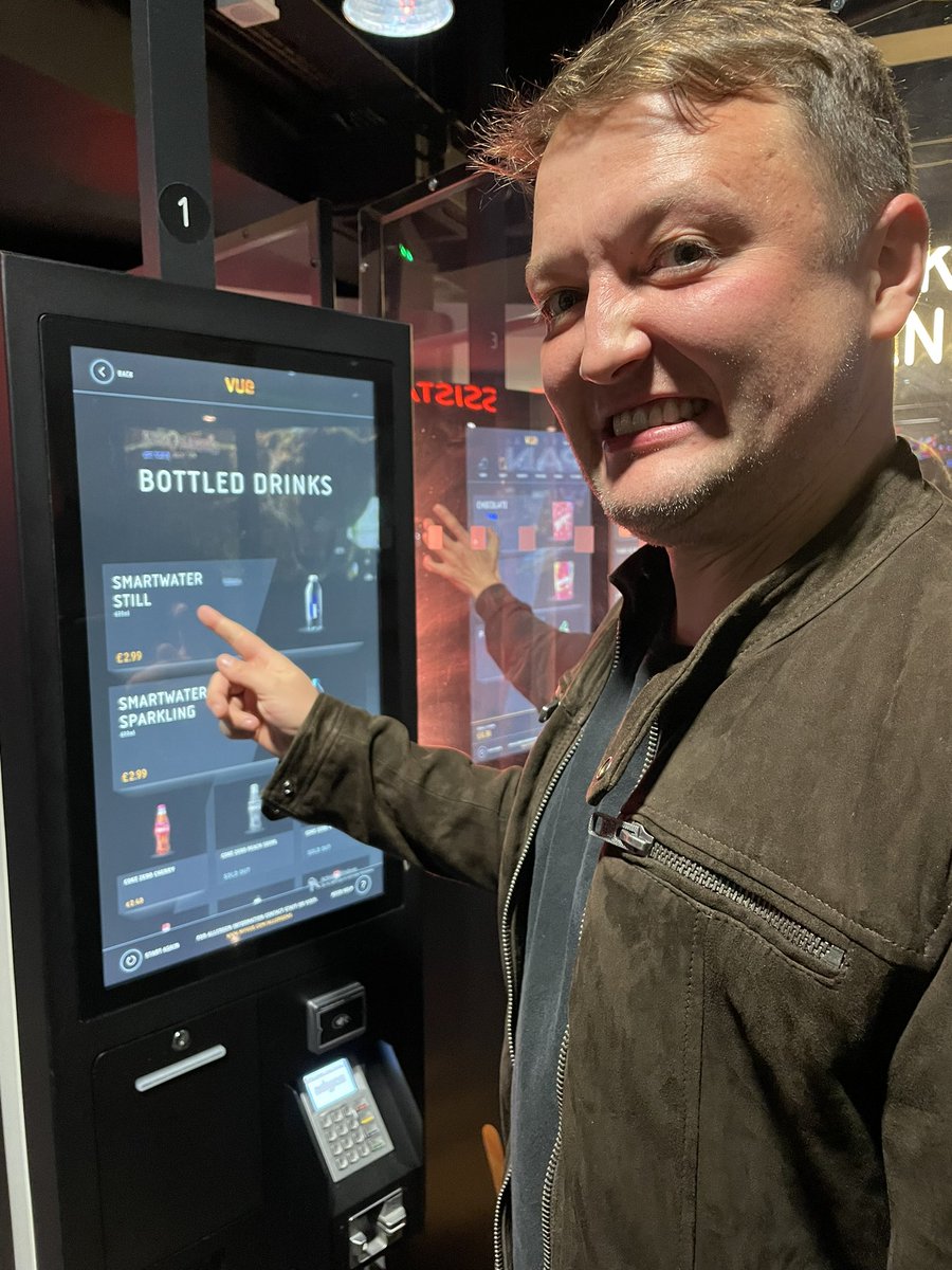 Really007pod's tweet photo. @robparkerauthor’s drinks choice at the cinema was surely a bit of foreshadowing…

#Smartblood #Spectre
00700
#NoTimeToDie #JamesBond https://t.co/vs1X90IRx7