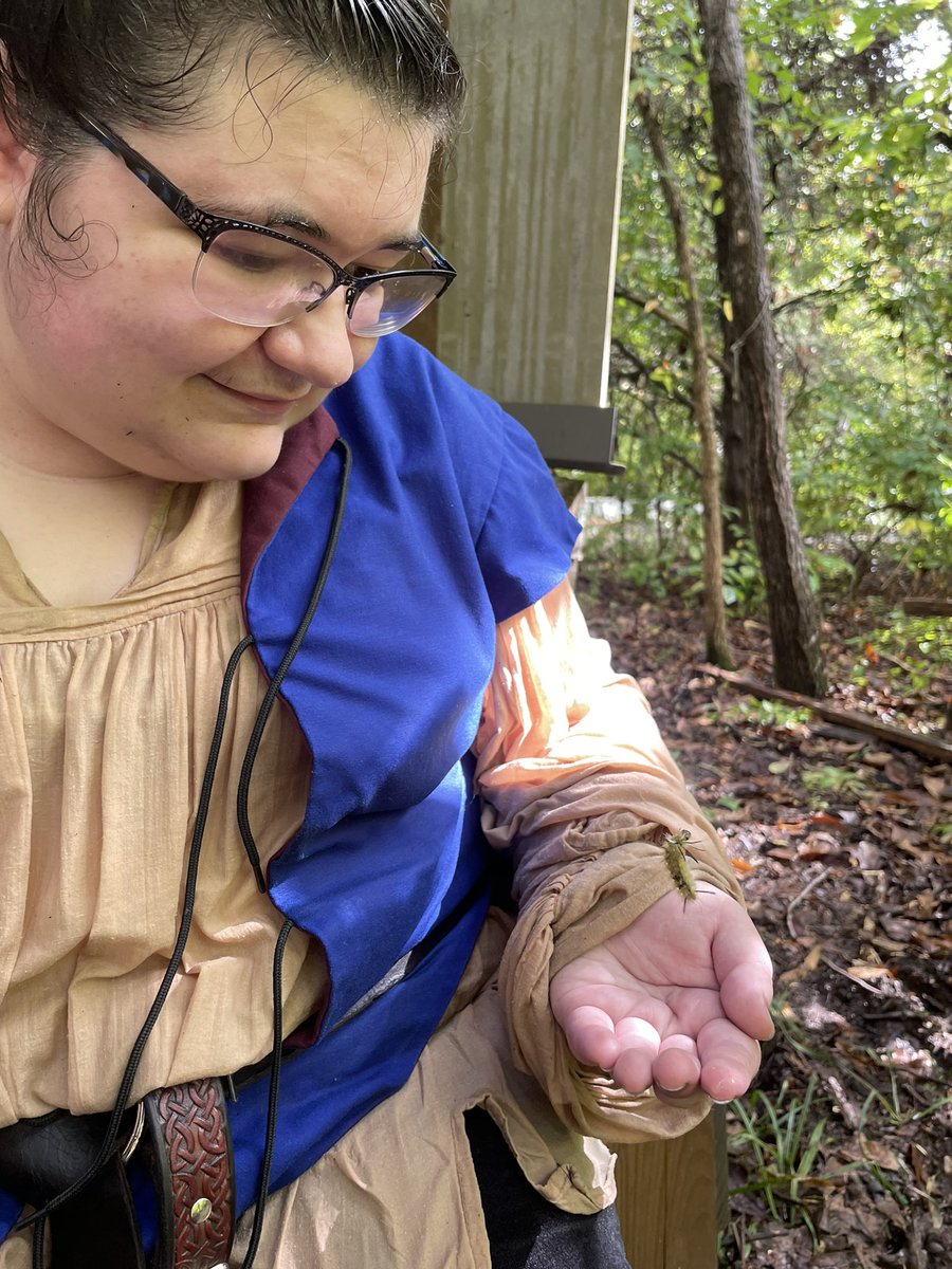 A caterpillar dropped in on Fionn.#backstageshenanigans #stolenmoments #adventuresinpiracy