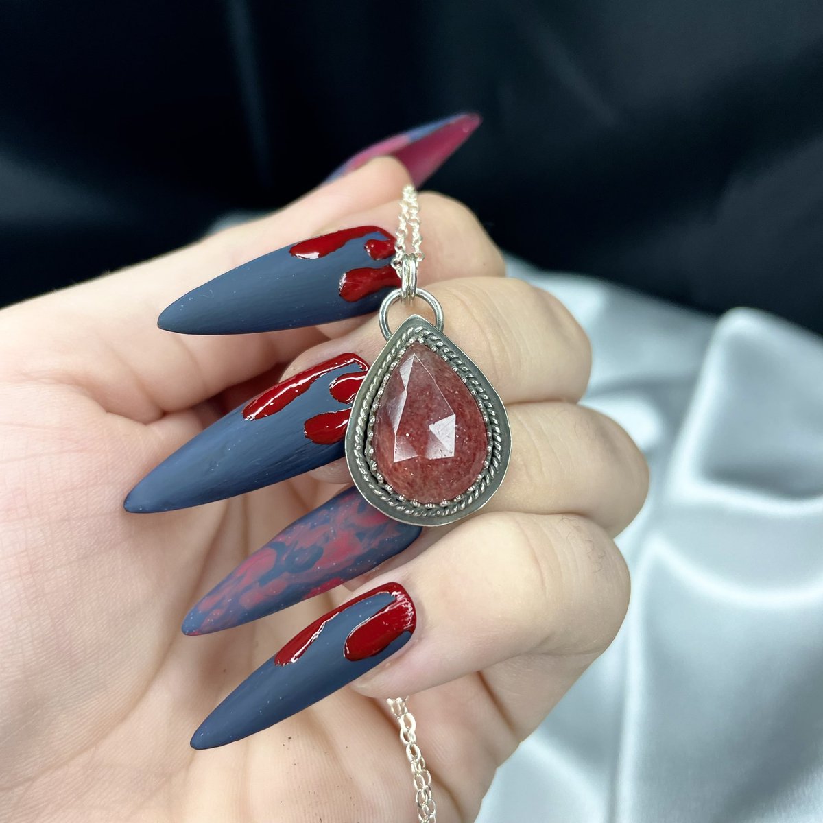 _crystallinecat's tweet photo. Last call to get 20% off my shop in honor of my 2 year anniversary yesterday🥳♥️ https://t.co/uCTDdeProg