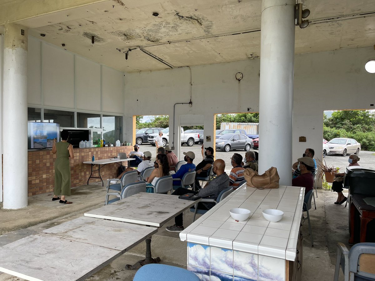 PrietoColonPIP's tweet photo. Hoy junto a la senadora @marialourdespip en el Taller de Ley de Costas en Centro Ecoturistíco Isabel Rosado Morales en Ceiba.
#PS32
#PC115 
#NuevaLeyDeCostasYa https://t.co/neNMrSczPd