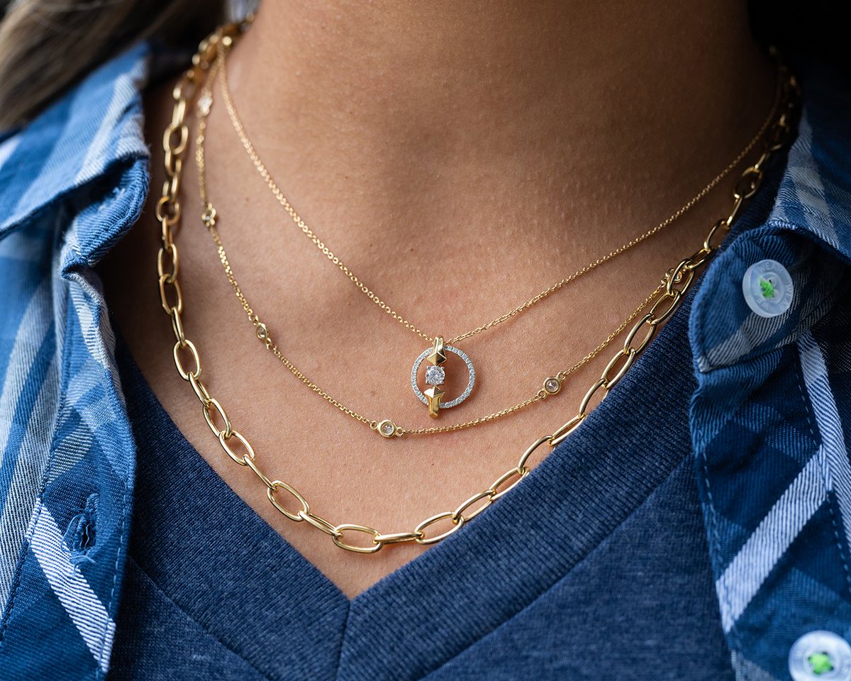 superdryseattle's tweet photo. My favorite jeweler! https://t.co/eMgViDv9xw