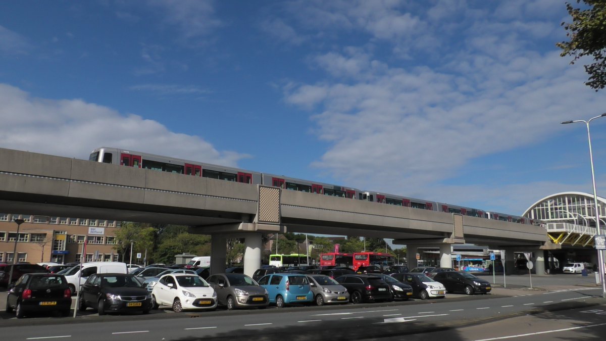 Spotter_OV_Rdam's tweet photo. EBS en Connexxion bussen, en RET metro's in Spijkenisse op 29 september 2020. Alle 11 foto's van die dag staan op Facebook https://t.co/AiKk9MTTCf

En 10 foto's op Instagram
https://t.co/FFliR0zdjw

#EBSOV #Connexxion #Iveco #Bus #Spijkenisse https://t.co/xNUbHQW9Fl