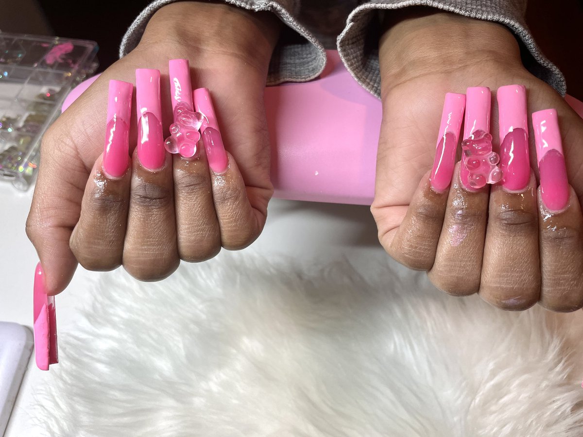 fierynails's tweet photo. Make sure you book! Dm me to book. Booking site is currently down. I am adding more services 🥰 #pvamu #pv25 #pv24 #pv23 #pv22 #pv21 #nailtech #pvnailtech https://t.co/UXvkt71N1z