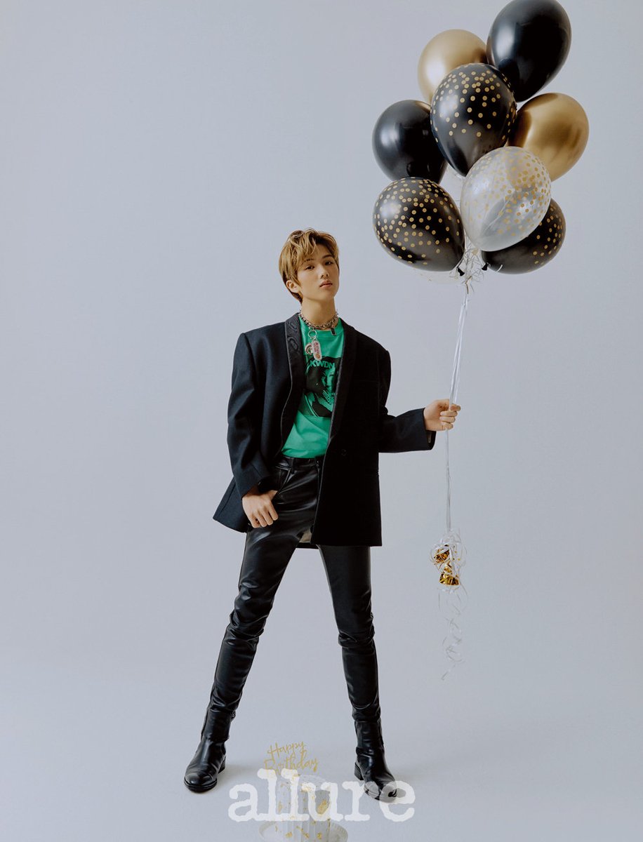 chenjiland's tweet photo. Jisung and Chenle looking amazing for their first solo photoshoot https://t.co/UAbDFcwzwR