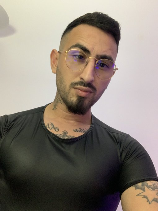 Online now on chaturbate guys and follow on onlyfans https://t.co/nSvXI7ExPt. @MaleCams @MaleCams2 @MaleCams3<a href="/tag/smoke"class="tags"><span>#smoke</span></a><a href="/tag/master"class="tags"><span>#master</span></a><a href="/tag/alphamales"class="tags"><span>#alphamales</span></a>
