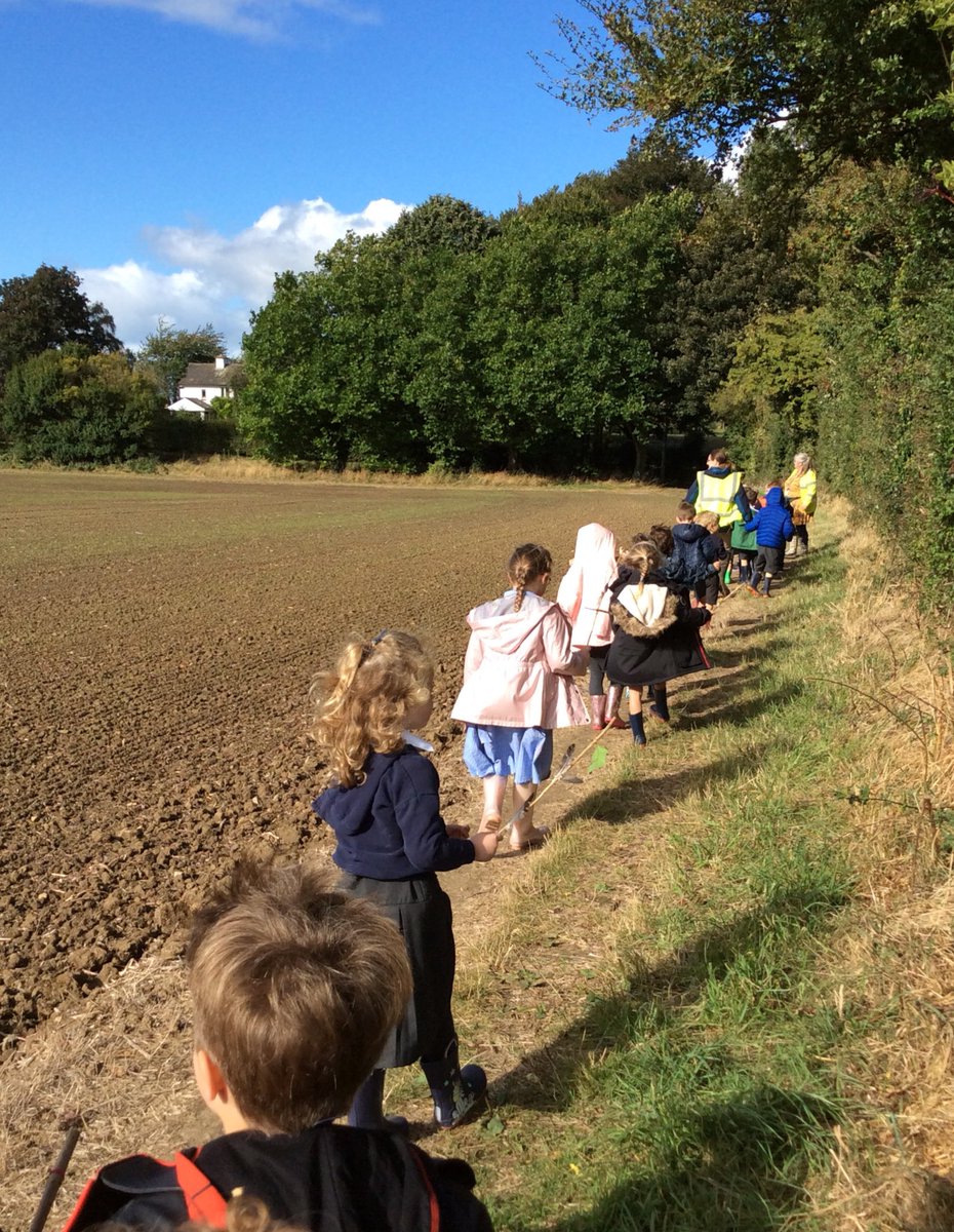 SaxtonCE's tweet photo. Willow headed off on a “welly walk” to explore the village and the surrounding area. We collected our “special finds” on sticks. Saxton is a very interesting village. #teamwillow #saxtonceschool #ourlocalenvironment #thankgoodnessitstayedfine https://t.co/rYoLYqQfJI