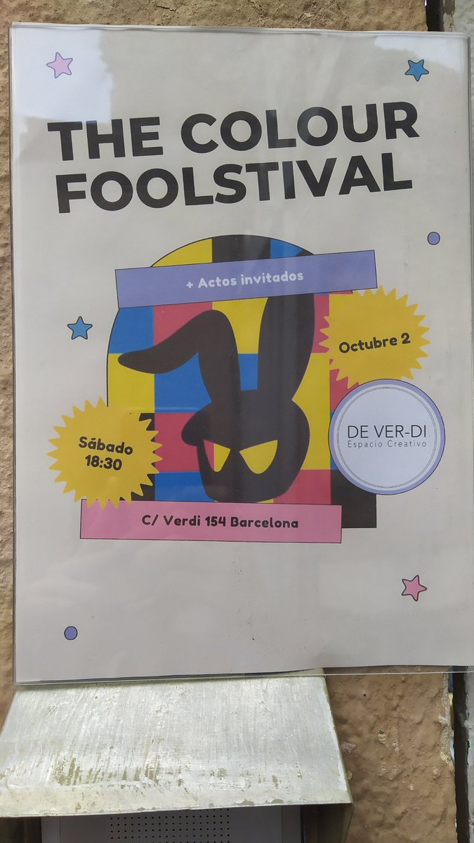 EddiePiras's tweet photo. Avui de concert amb @_TheColourFools al espai creatiu "De Ver-di" https://t.co/7k6f3XXmT0