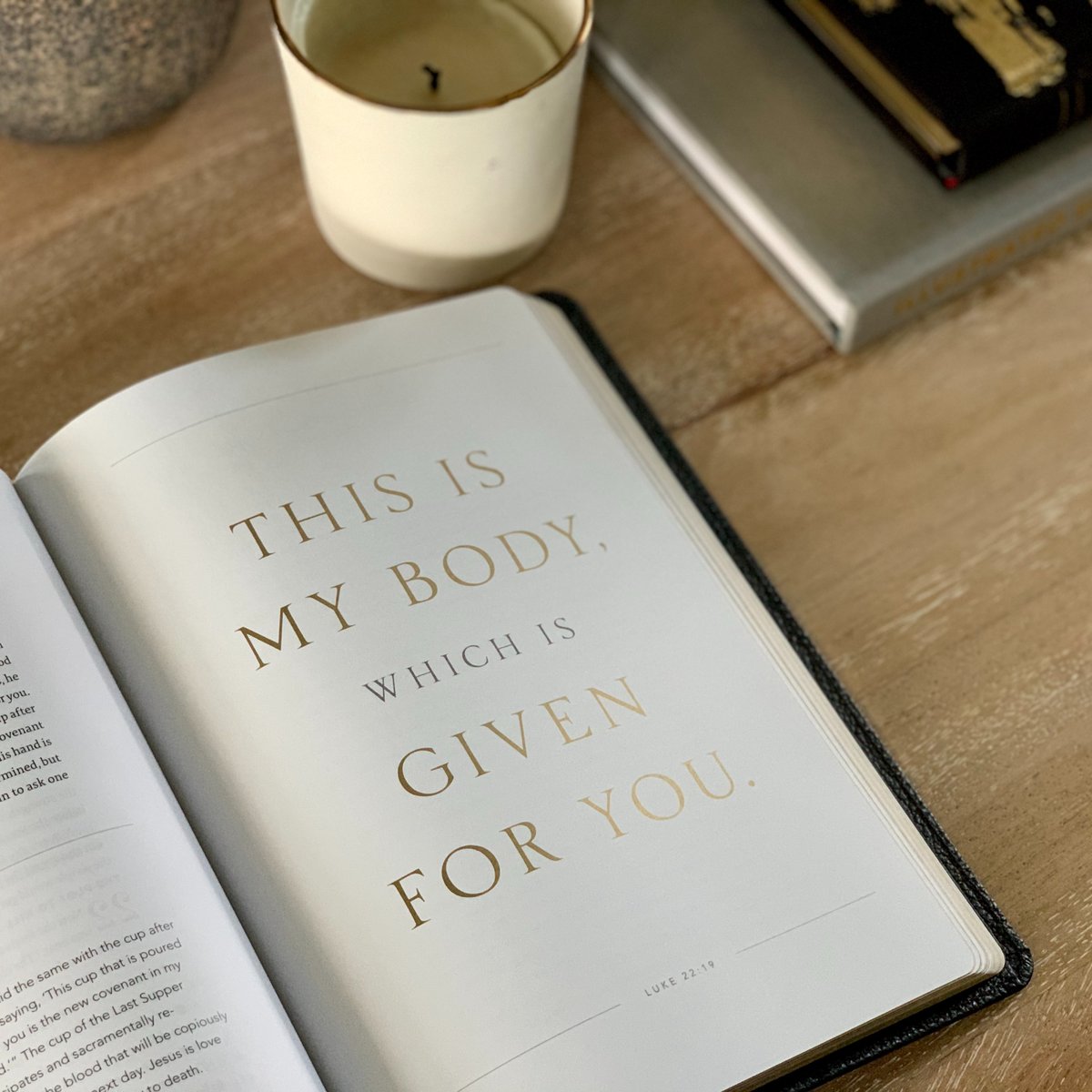 LynnHavenMC's tweet image. This Sunday during worship we will celebrate the sacrament of Holy Communion. If you'll be joining from home, please have some juice and bread or crackers available as we remember together what the Lord did for us. 

Photo by Tim Wildsmith on Unsplash