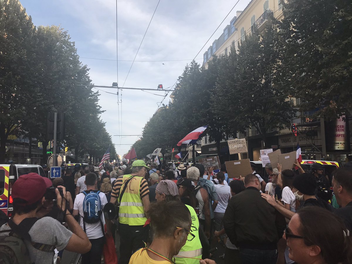 Sahra Lrt tweet media