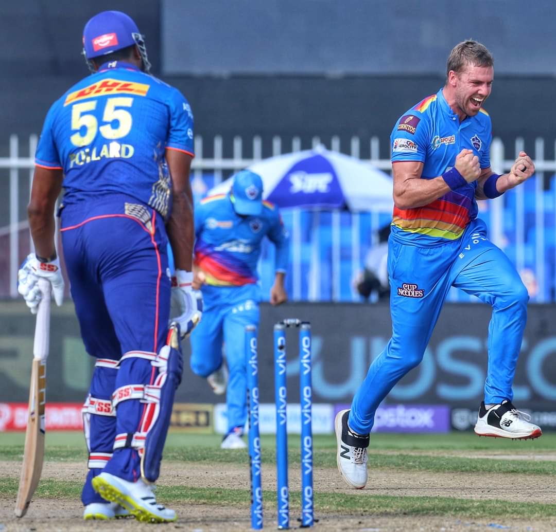 bishtvk's tweet photo. A fighting win over ⁦@mipaltan⁩ . Turning tables over last year champions , firing on all departments . #MIvsDC Kudos to ⁦@ShreyasIyer15⁩ ⁦@ashwinravi99⁩ ⁦@akshar2026⁩ ⁦@RishabhPant17⁩ ⁦@Avesh_6⁩ ⁦@IPL⁩ https://t.co/VOqOraZHEV