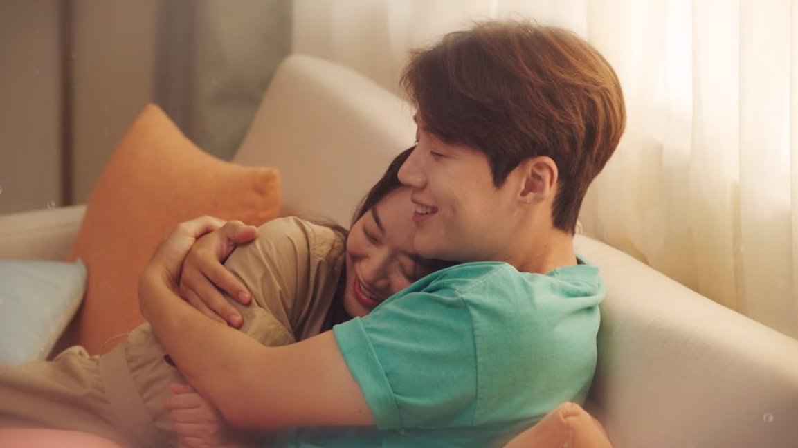 iconickdramas's tweet photo. I want what Dusik and Hyejin have. I can't stop smiling because of them 😭💜 #HometownChaChaCha #HometownChaChaChaEP11 https://t.co/ic1FTlRqk5