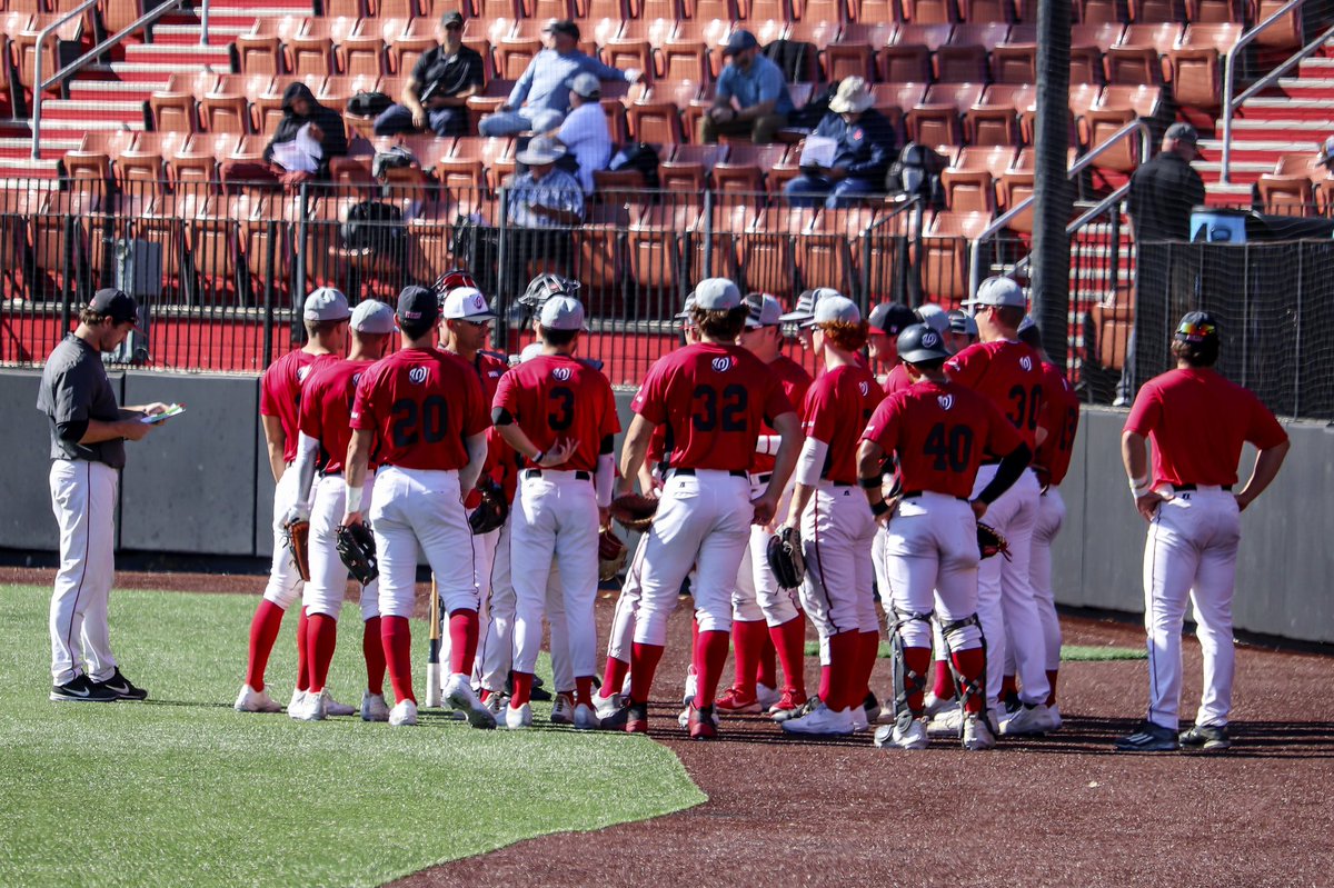 WKU_Baseball's tweet photo. Exhibition action starts today. 🙌

Austin Peay | 1 PM | Nick Denes Field

#GoTops https://t.co/mNIxWjmwCc