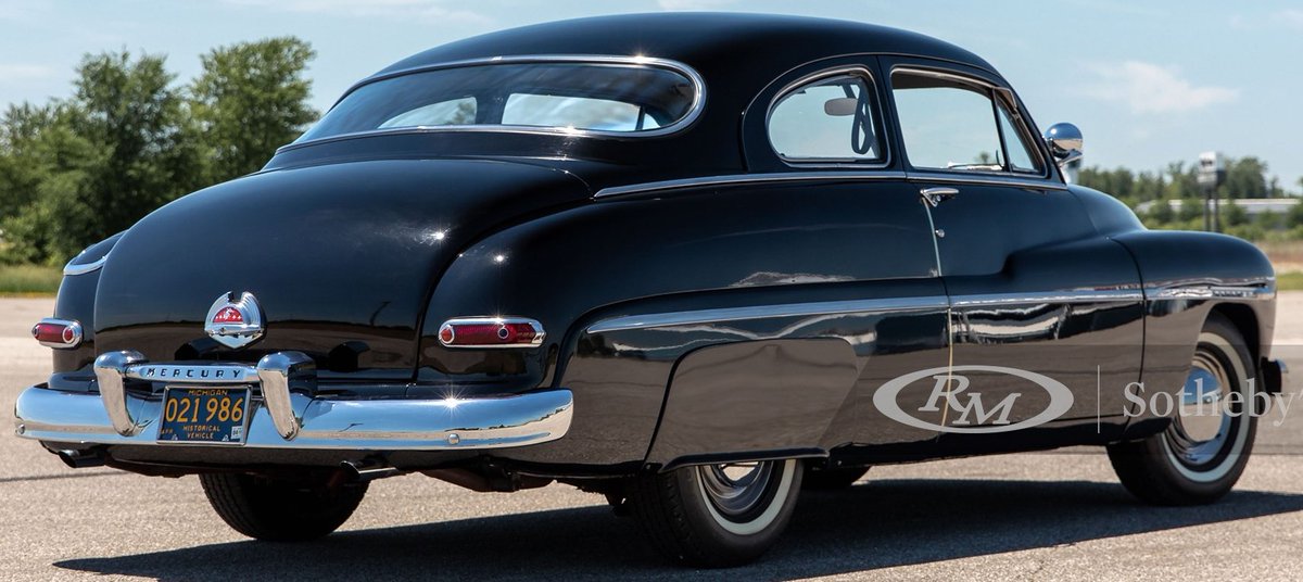 UltimativCars's tweet photo. #AuburnFalls2021

#Mercury's 1950 sole-model line-up [#0CM] was made in a total of 293,658:
151,489 M-72, 140,423 M-74 &amp; 1,746 M-79.

This #Club #Coupé [#M72A] (unknown amount) in #Black was est. at US$25-30k (21.4-25.7k €) to be SOLD w/oR at ONLY US$20,900 (18.050 €). https://t.co/b5a5sNBuB8