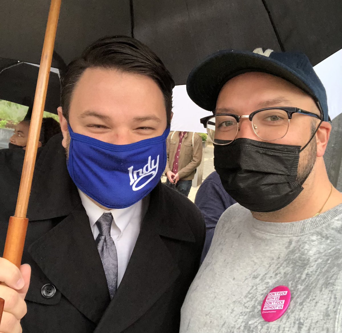 BrandonxxEvans's tweet photo. Lil rain never stopped friends like @JD4IN29 from supporting #ReproductiveJustice https://t.co/EvDzoU2dAb
