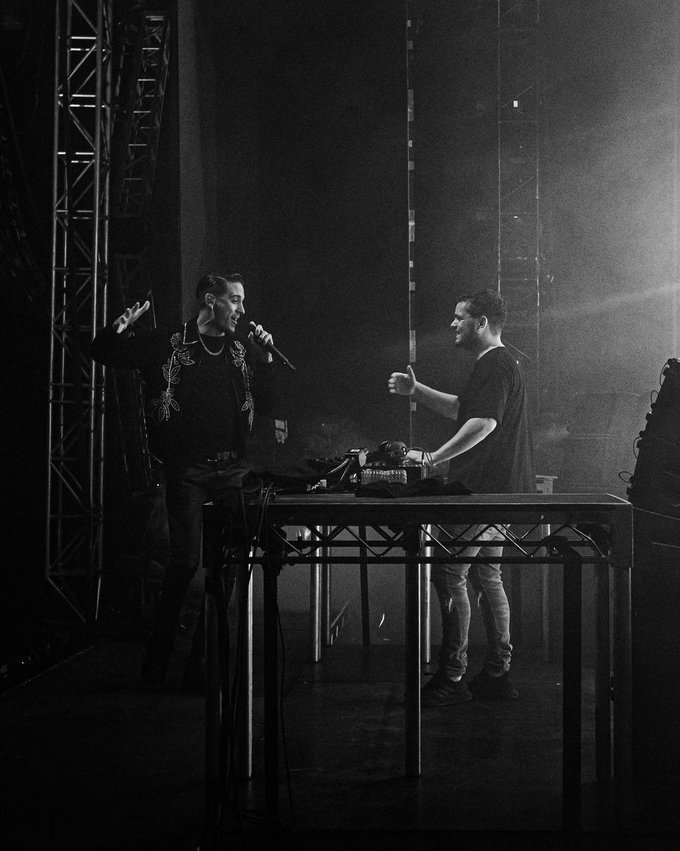 Thank you Breakaway &amp; <a href="/G_Eazy/">G-Eazy</a> 🙏🏼❤️❤️ first festival show back in the US for me and it was WILD